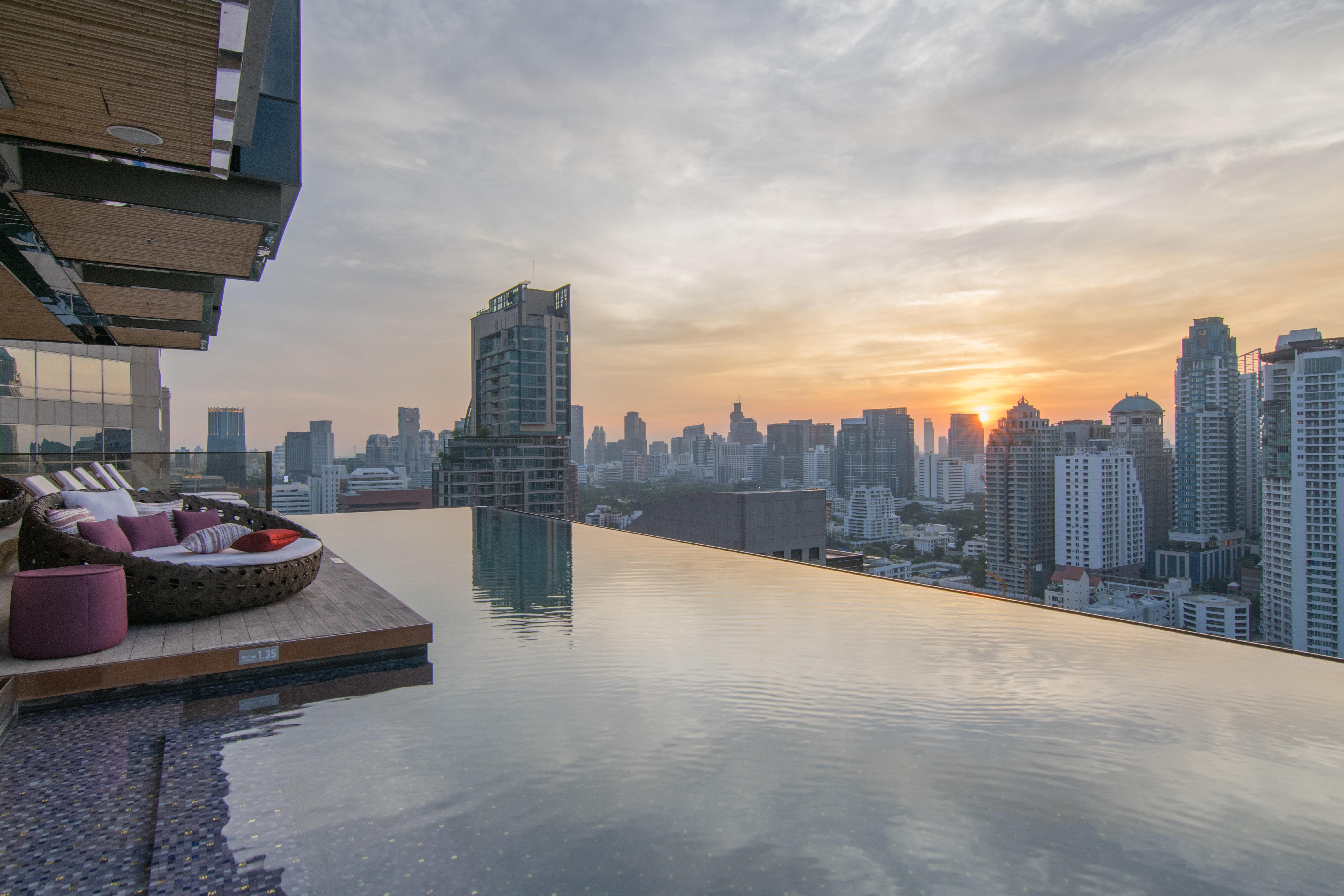 Hotel Indigo Bangkok Wireless Road, An Ihg Hotel Exteriör bild