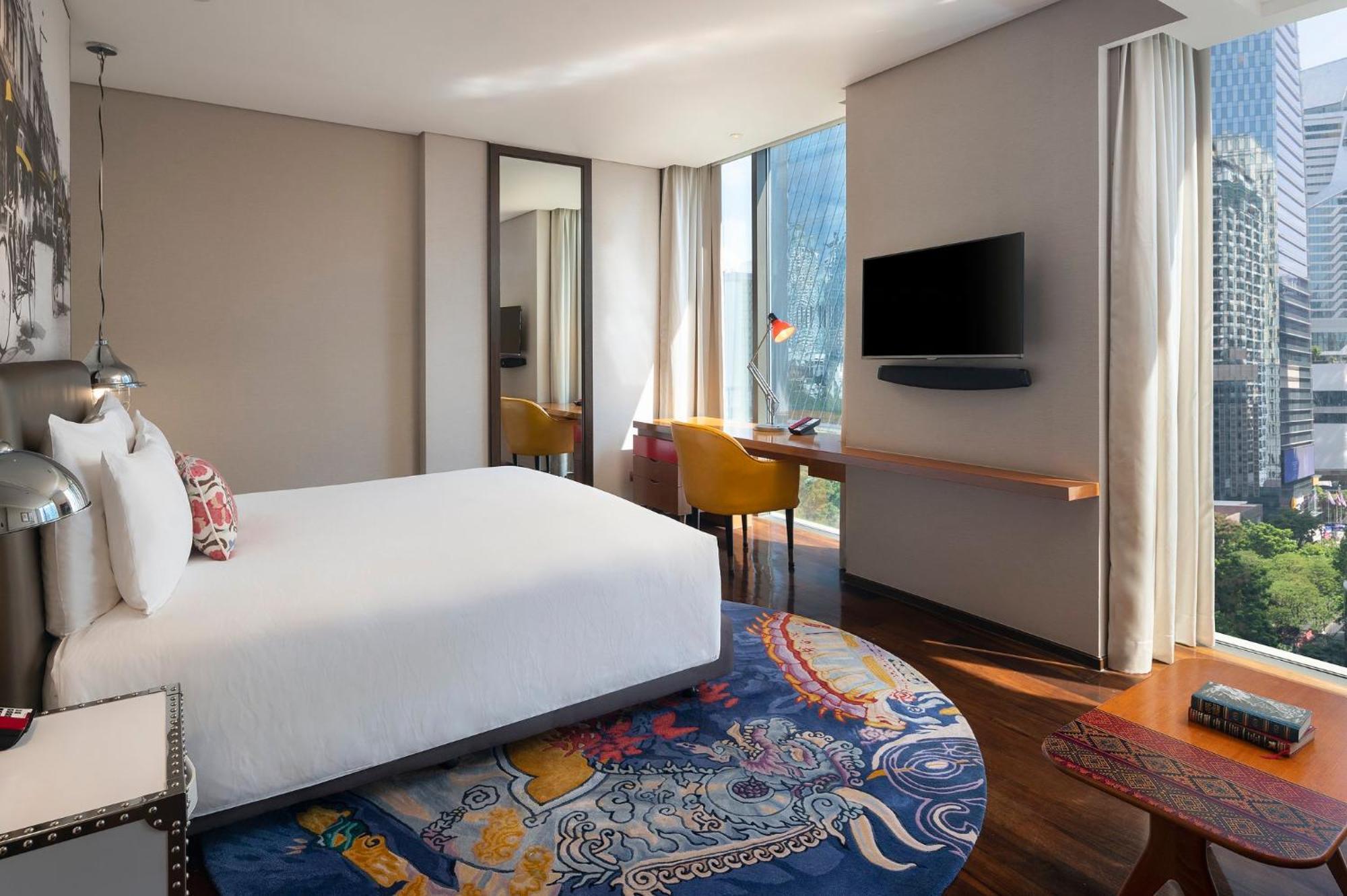 Hotel Indigo Bangkok Wireless Road By Ihg Exteriör bild Deluxe Room