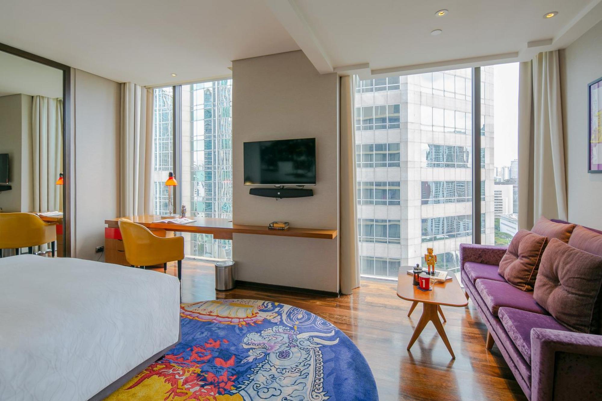 Hotel Indigo Bangkok Wireless Road By Ihg Exteriör bild