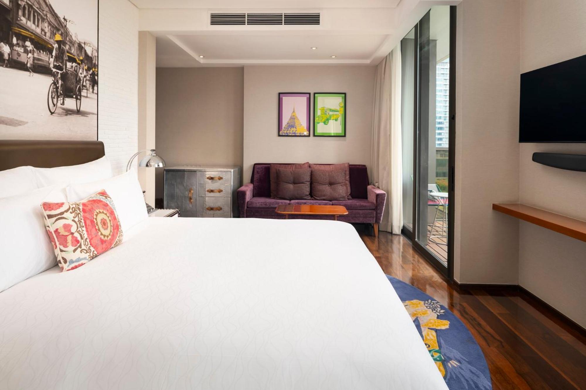 Hotel Indigo Bangkok Wireless Road By Ihg Exteriör bild