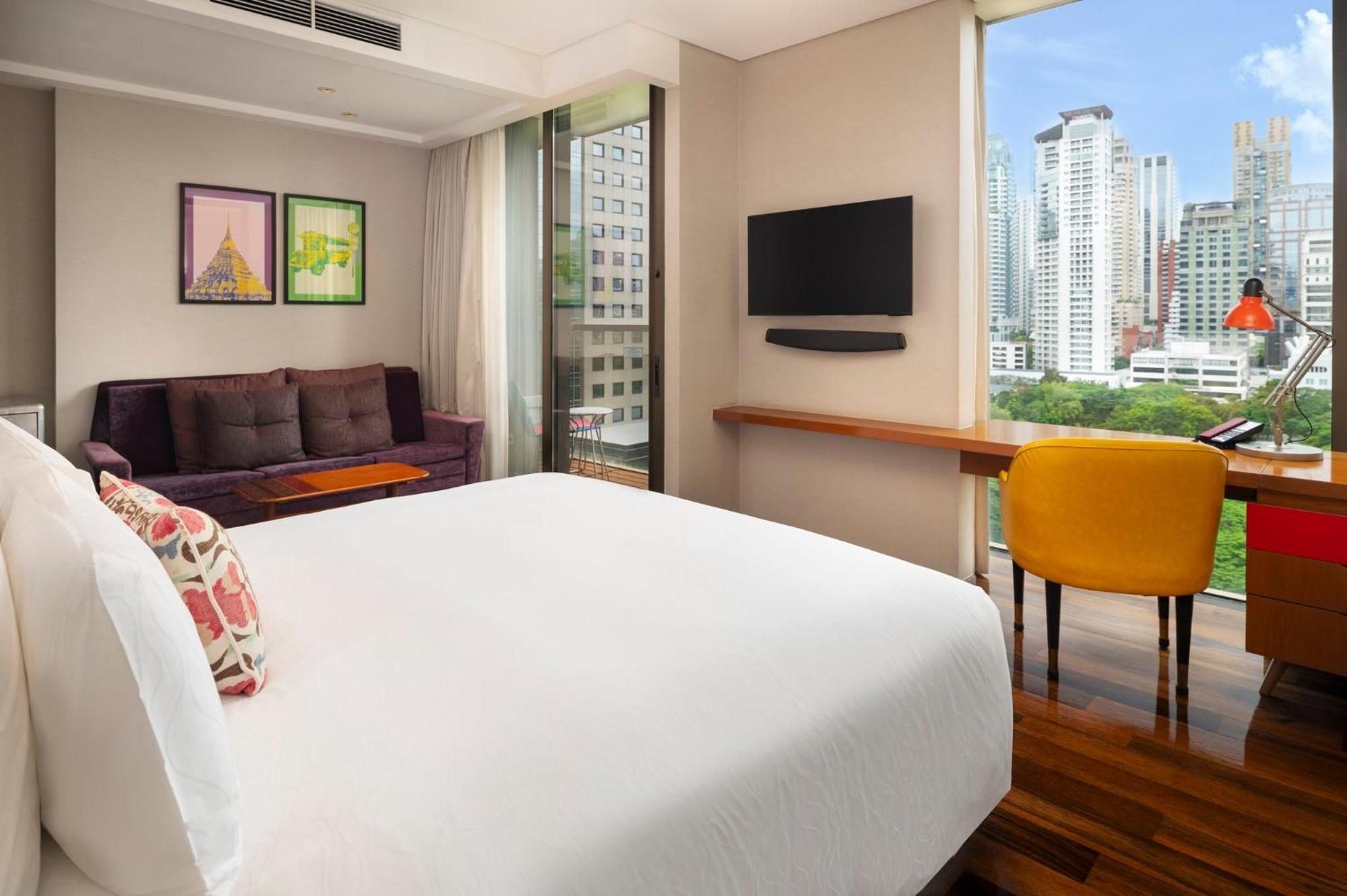 Hotel Indigo Bangkok Wireless Road By Ihg Exteriör bild